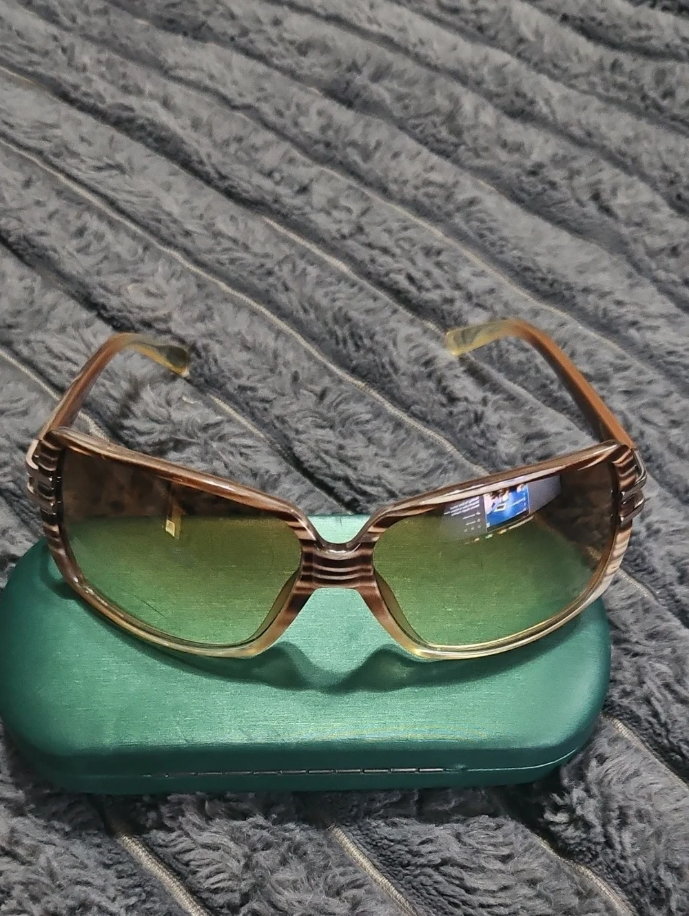 Daisy Fuentes Designer Sunglasses Vintage